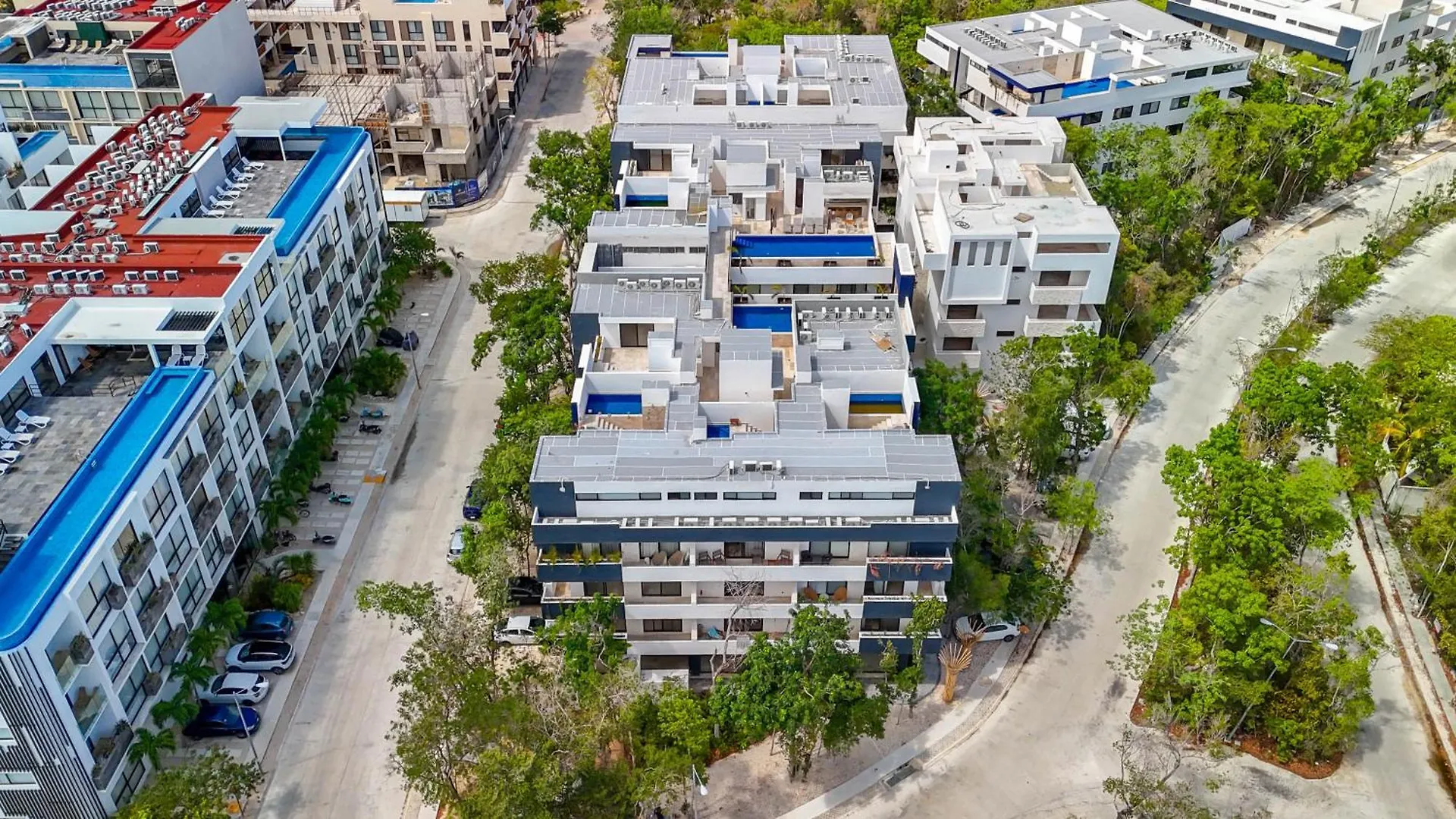 1 Bd Suite With Private Balcony, Rooftop Pool, Gym Tulum
