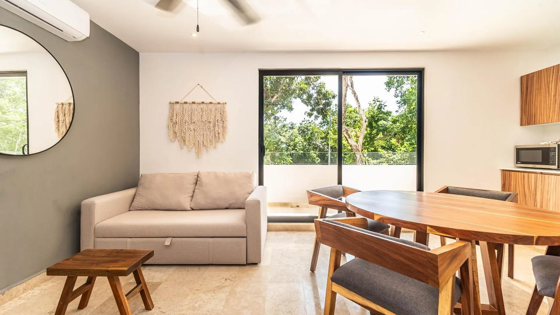 1 Bd Suite With Private Balcony, Rooftop Pool, Gym Tulum 0*,  Mexico