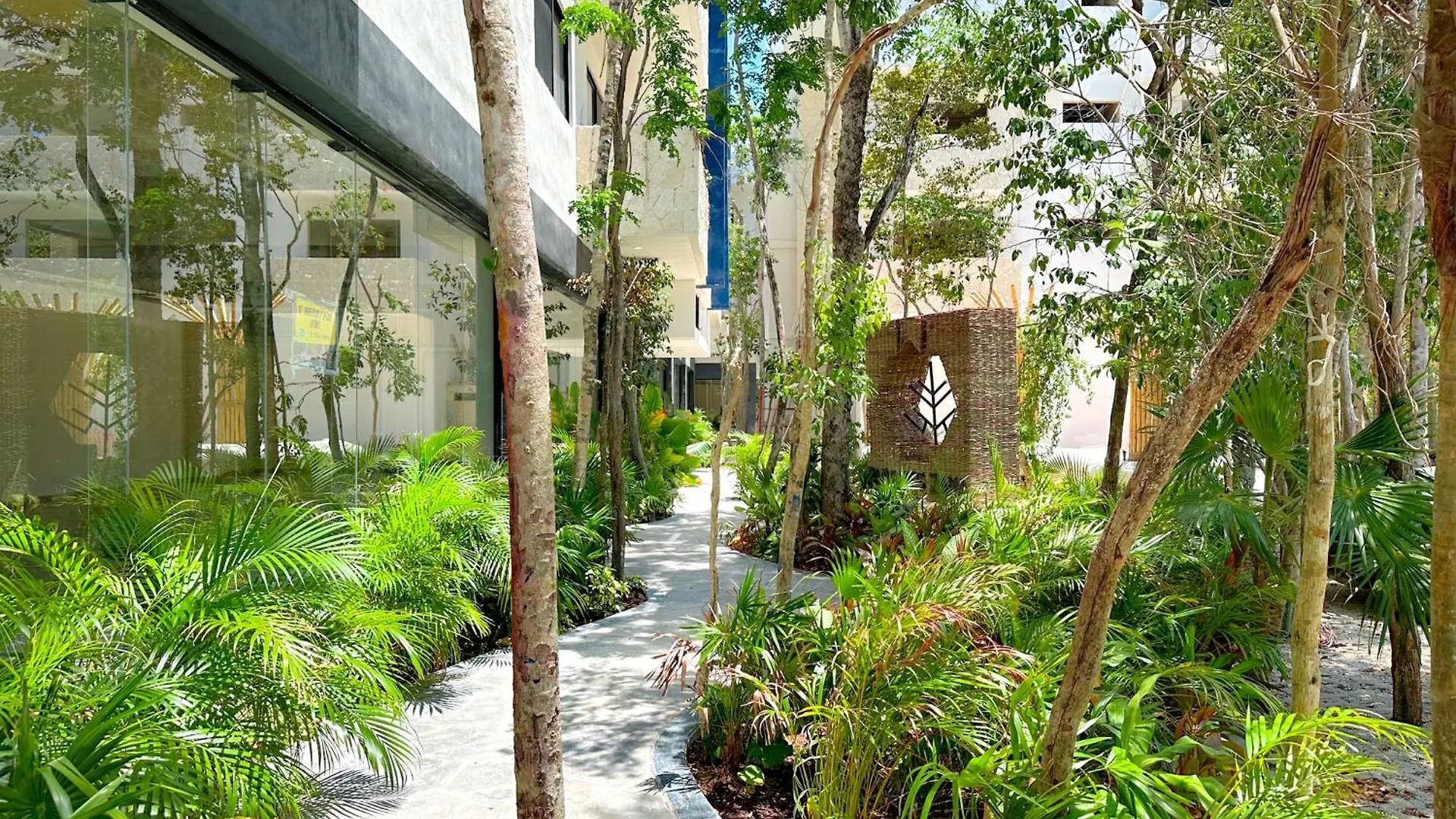 1 Bd Suite With Private Balcony, Rooftop Pool, Gym Tulum Holiday home