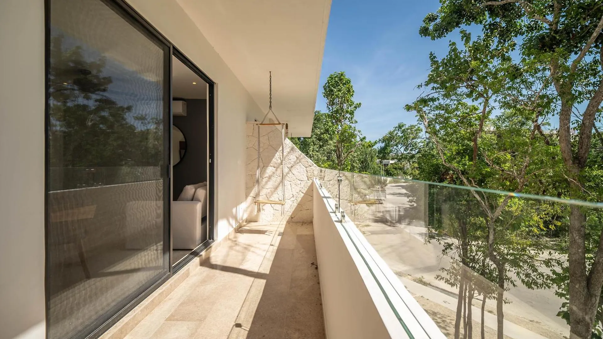 Holiday home 1 Bd Suite With Private Balcony, Rooftop Pool, Gym Tulum