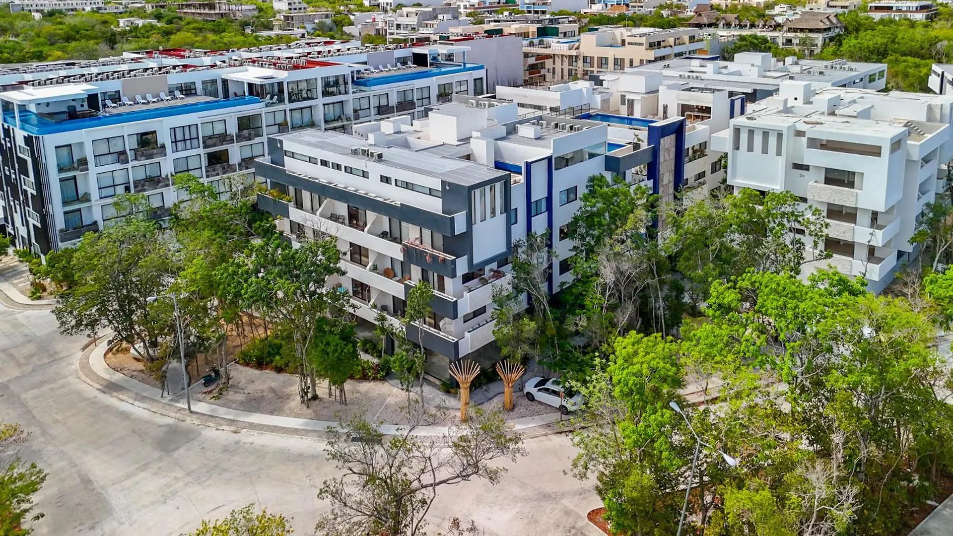 Holiday home 1 Bd Suite With Private Balcony, Rooftop Pool, Gym Tulum