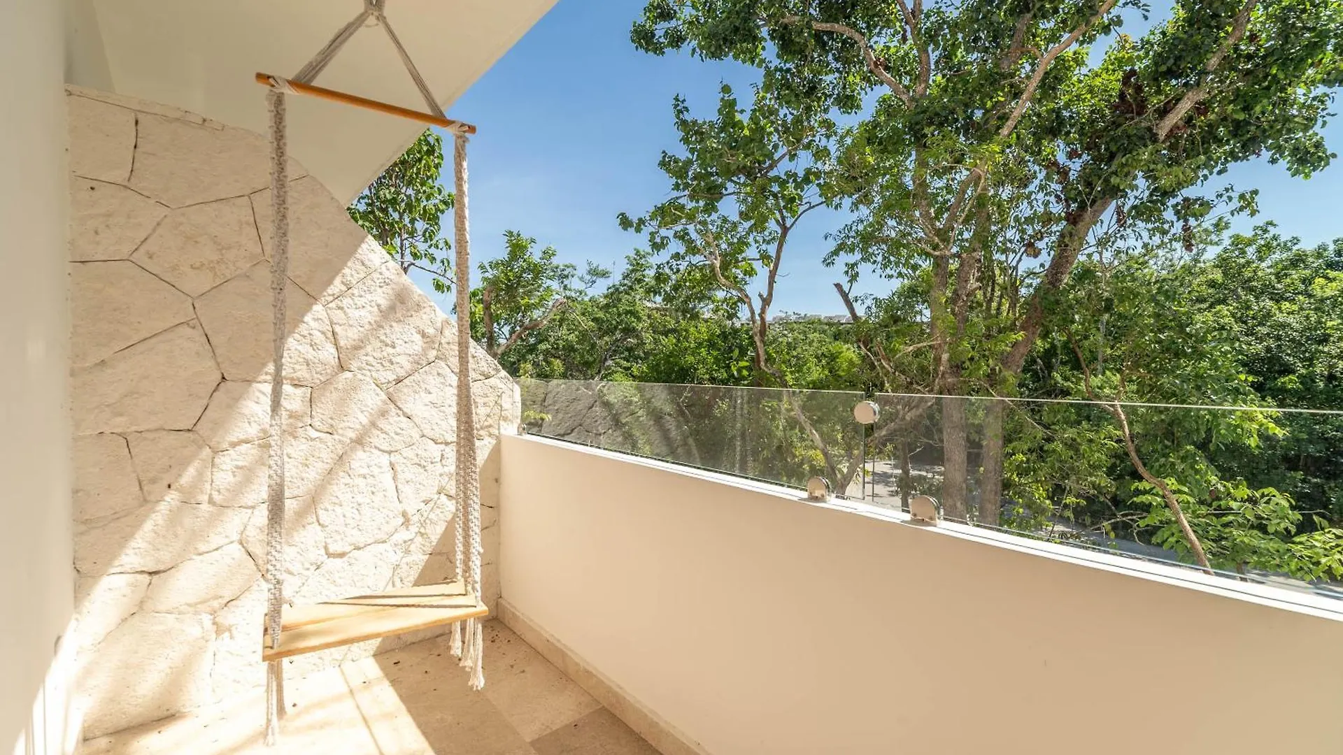 1 Bd Suite With Private Balcony, Rooftop Pool, Gym Tulum 0*,  Mexico
