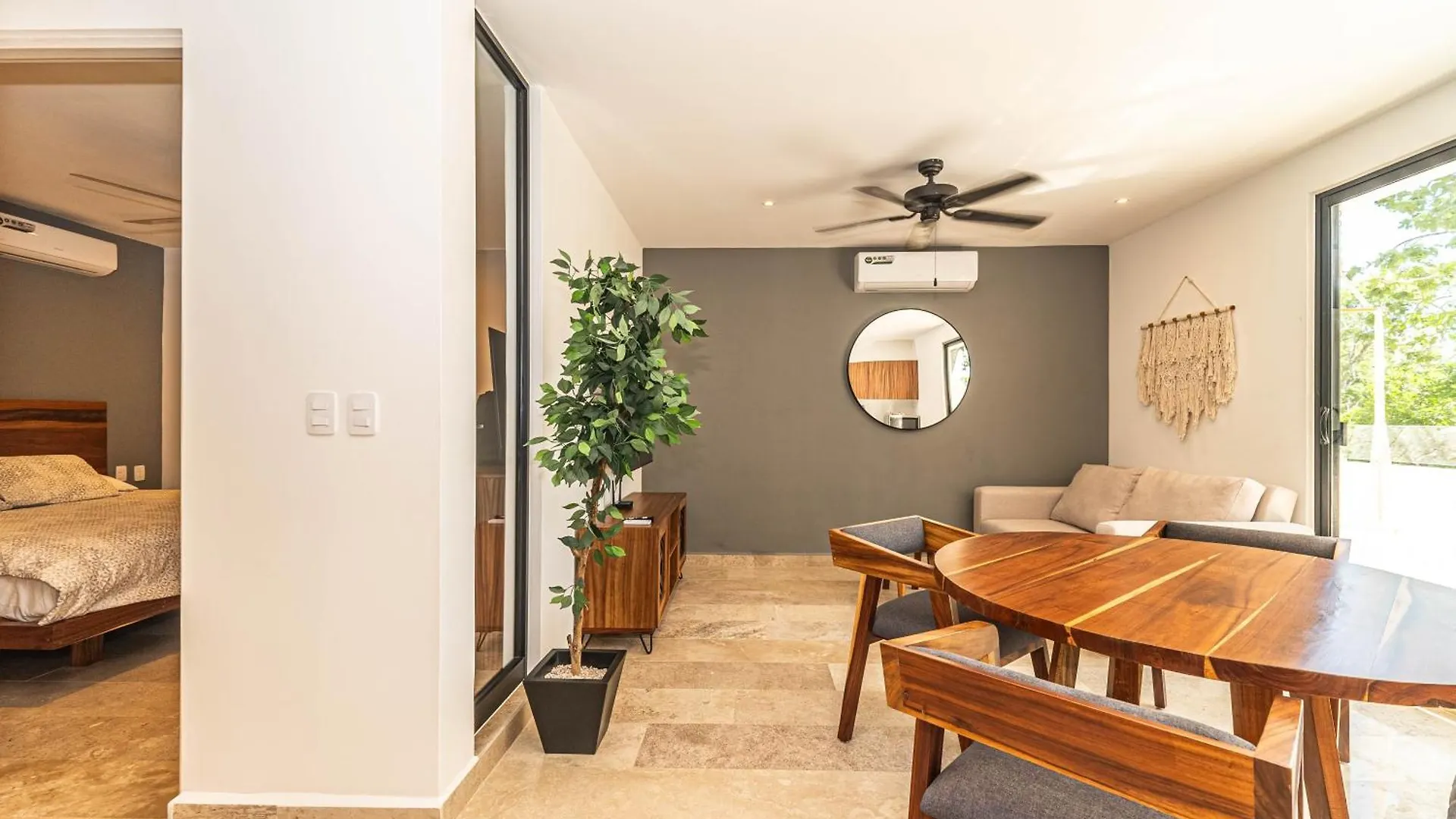 1 Bd Suite With Private Balcony, Rooftop Pool, Gym Tulum Holiday home